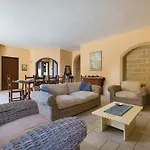 Masseria Colosso By Barbarhouse * Patu
